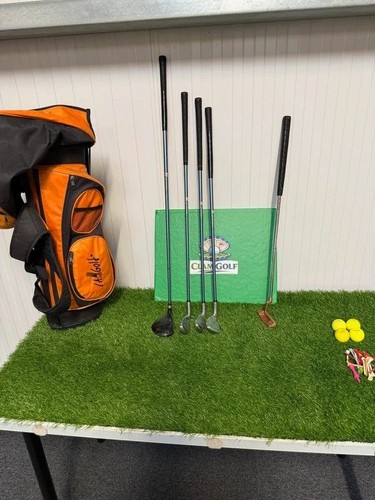 Junior golf club bag - &,